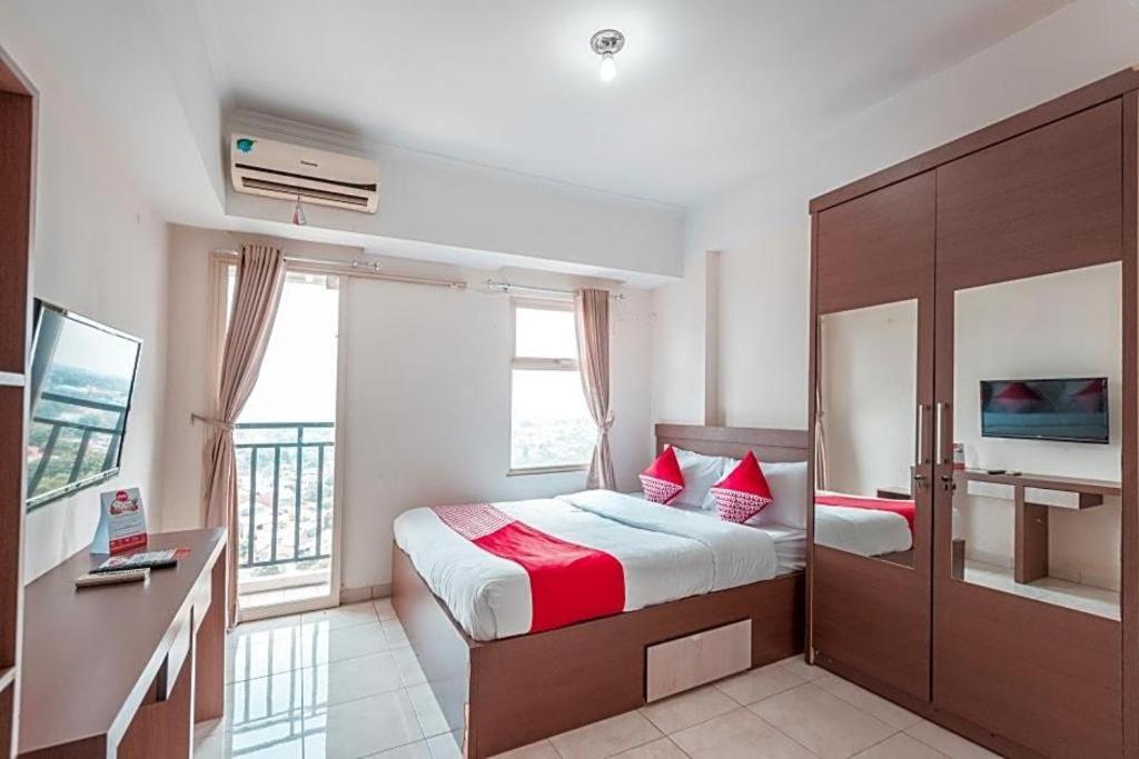 Oyo 266 Margonda Residence 5 Depok Exteriör bild