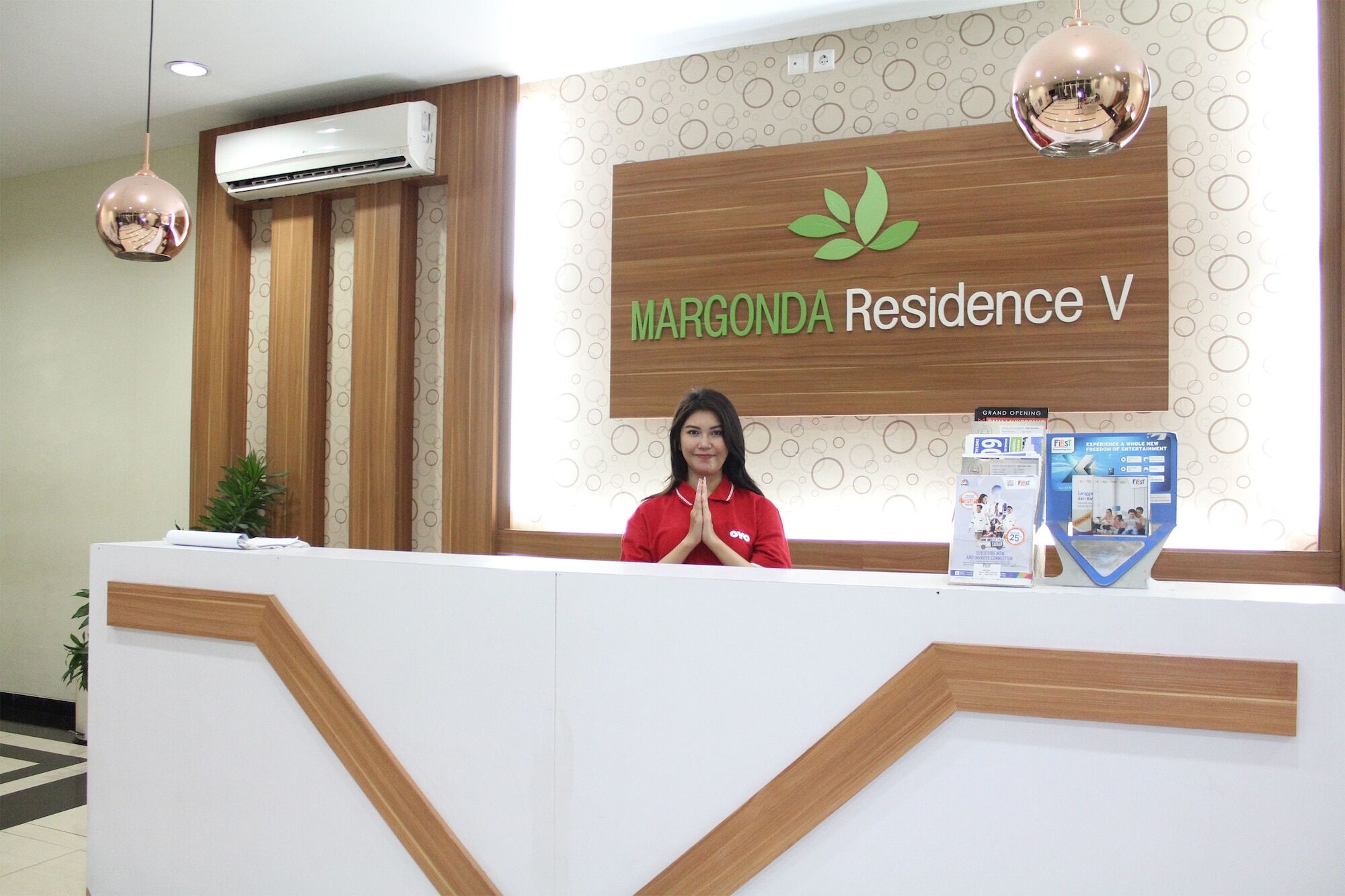 Oyo 266 Margonda Residence 5 Depok Exteriör bild